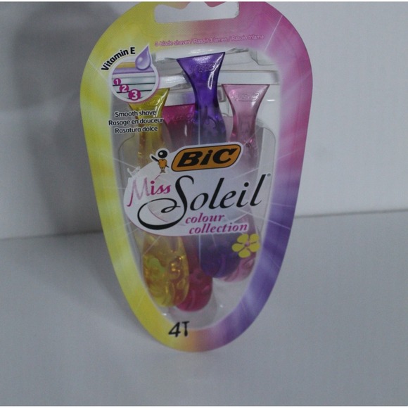 Bic Miss SOLEIL Razor- 3 Blades per Razor, 4 Razor Each SEALED Unopened Item - Picture 6 of 9